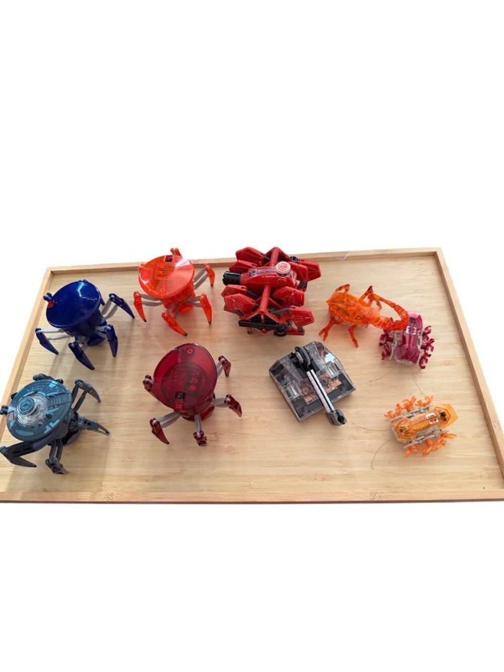 Hexbug Robotic Micro Critters Lot Of 8 Mixed Colors Scorpion & Spider Robots